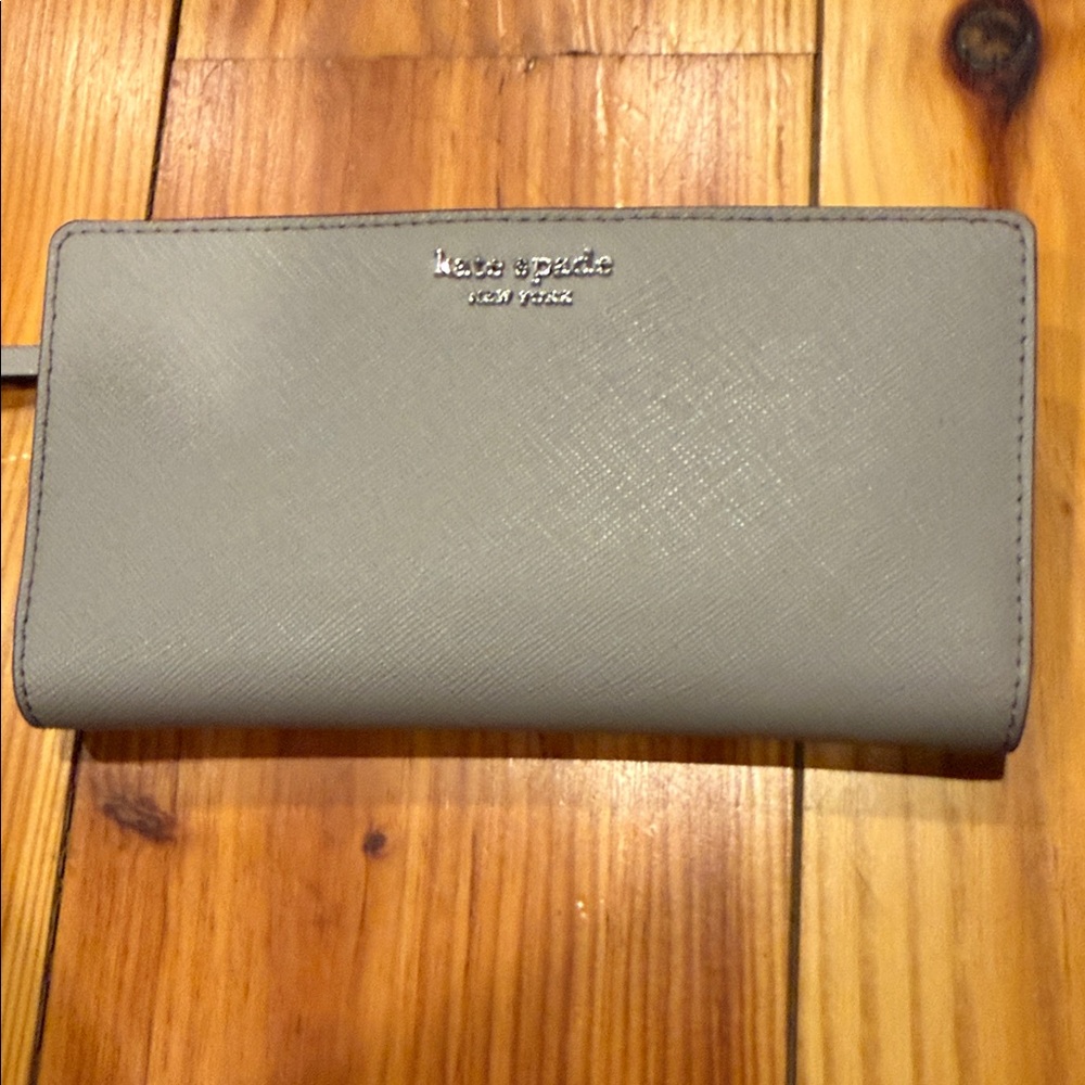 Kate Spade Grey Saffiano Leather Wallet